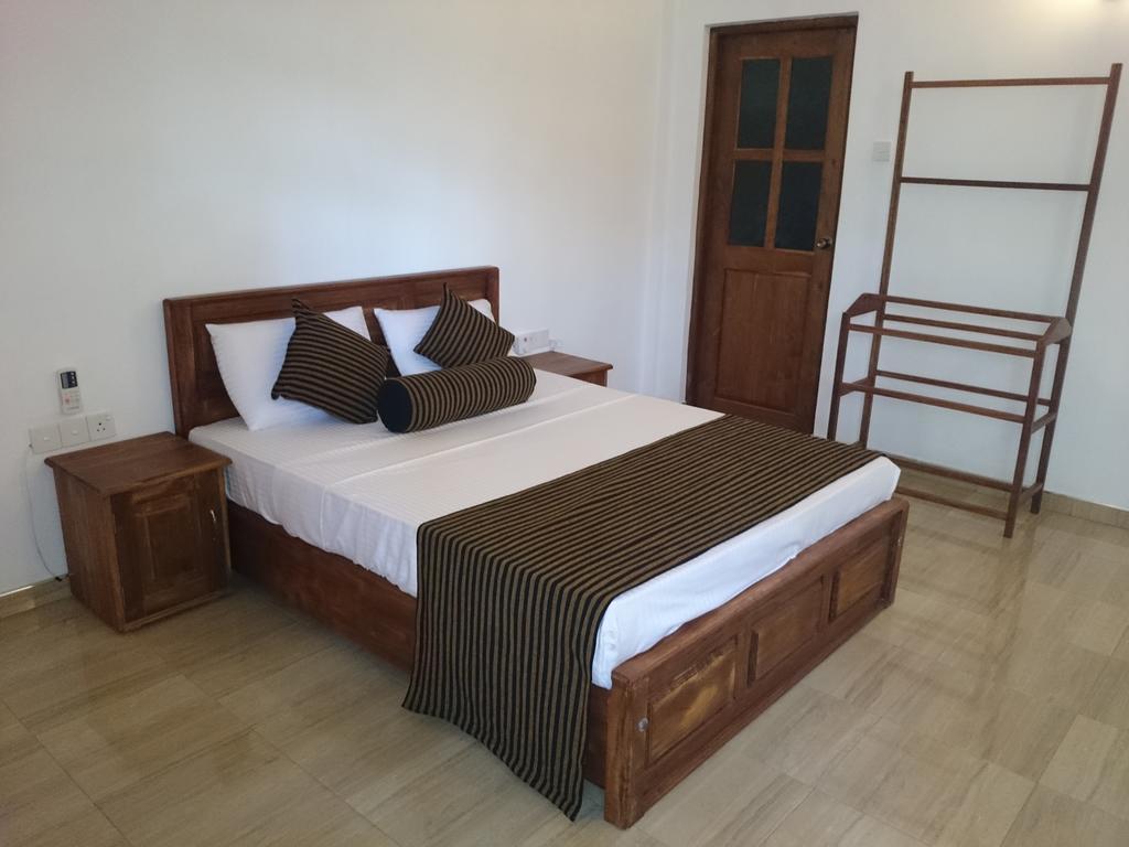 Isanka Lion Lodge Sigiriya Dış mekan fotoğraf