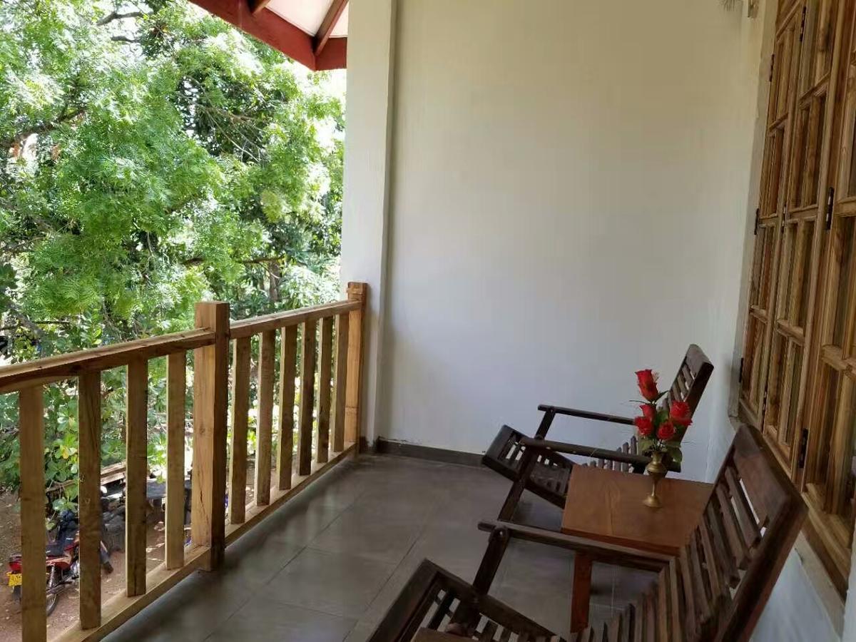 Isanka Lion Lodge Sigiriya Dış mekan fotoğraf