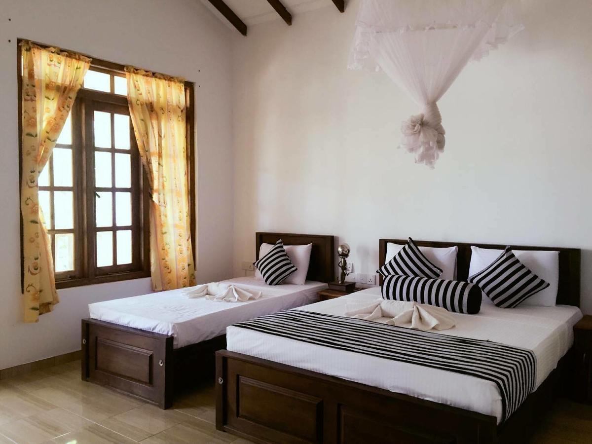 Isanka Lion Lodge Sigiriya Dış mekan fotoğraf